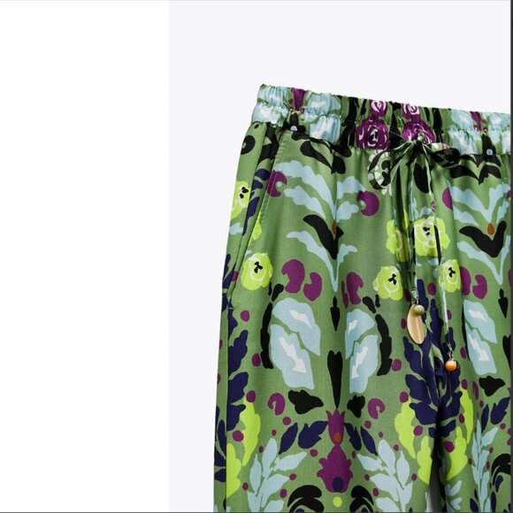 NEW Zara Satin Effect Floral Wide-Leg Pyjama Style Pants in Green, Size XS - Picture 9 of 16